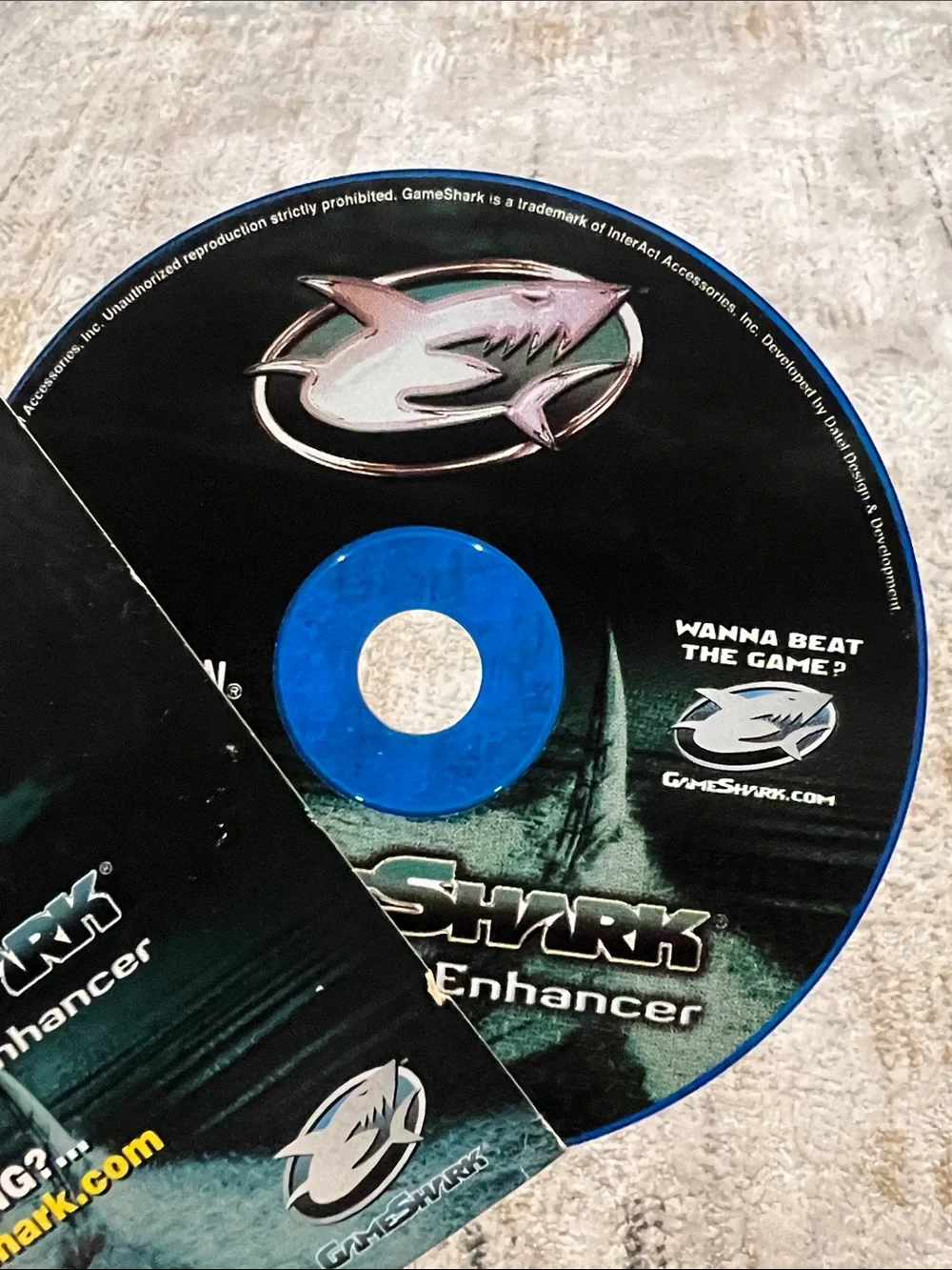 Ps1 GameShark video game enhancer PlayStation z32